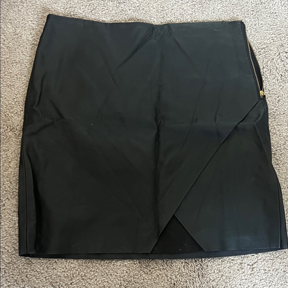 Club Monaco Black Pencil Skirt